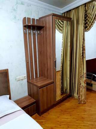 Отель Hotel Old Star Батуми Двухместный номер с 1 кроватью-3