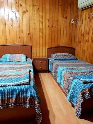 Отель Hotel Old Star Батуми Двухместный номер с 2 отдельными кроватями-7