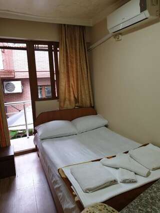 Отель Hotel Old Star Батуми Одноместный номер-9