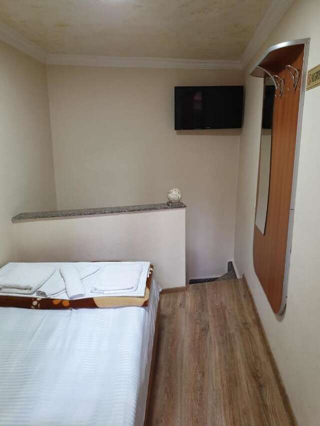 Отель Hotel Old Star Батуми-13