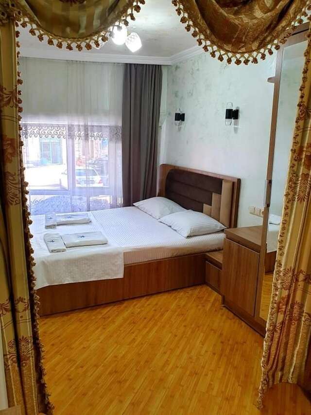 Отель Hotel Old Star Батуми-5